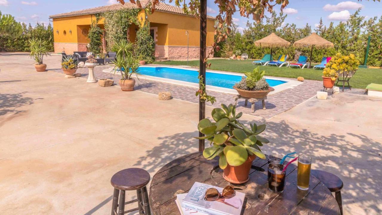 Villa Lucrecia en Lantejuela Campiña de Sevilla La Lantejuela Exterior foto